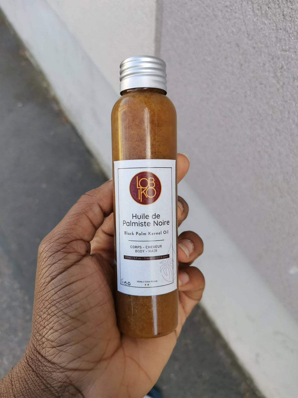 Huile de Palmiste noire pure