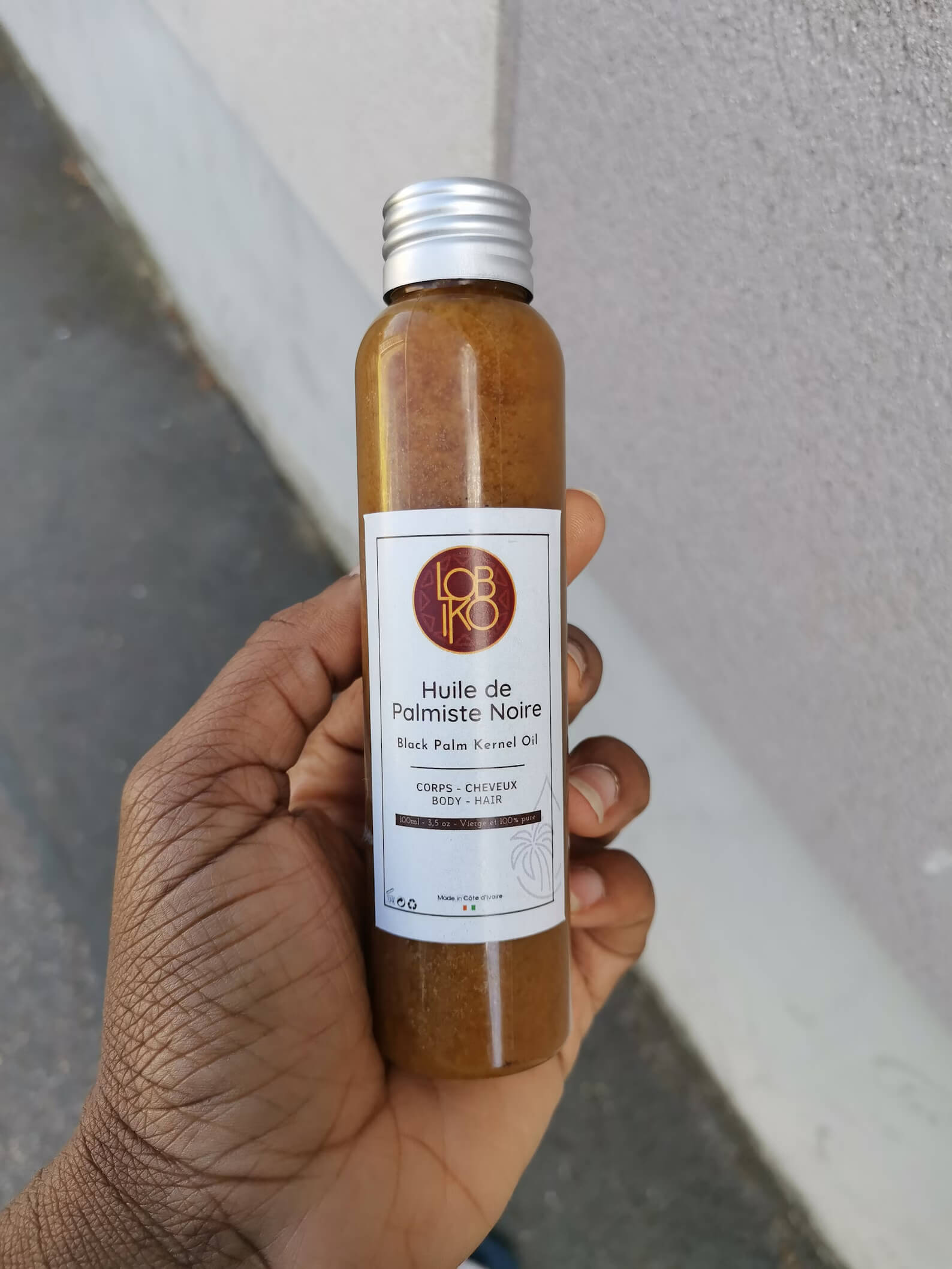 Huile de Palmiste noire pure